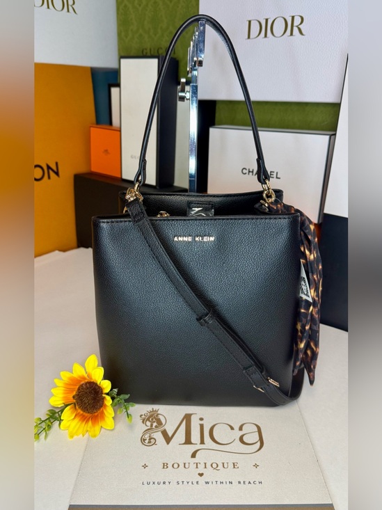 Anne Klein Handbags - 🆕ANNE KLEIN Black Pebbled Leather Shoulder Bag with Scarf Accent